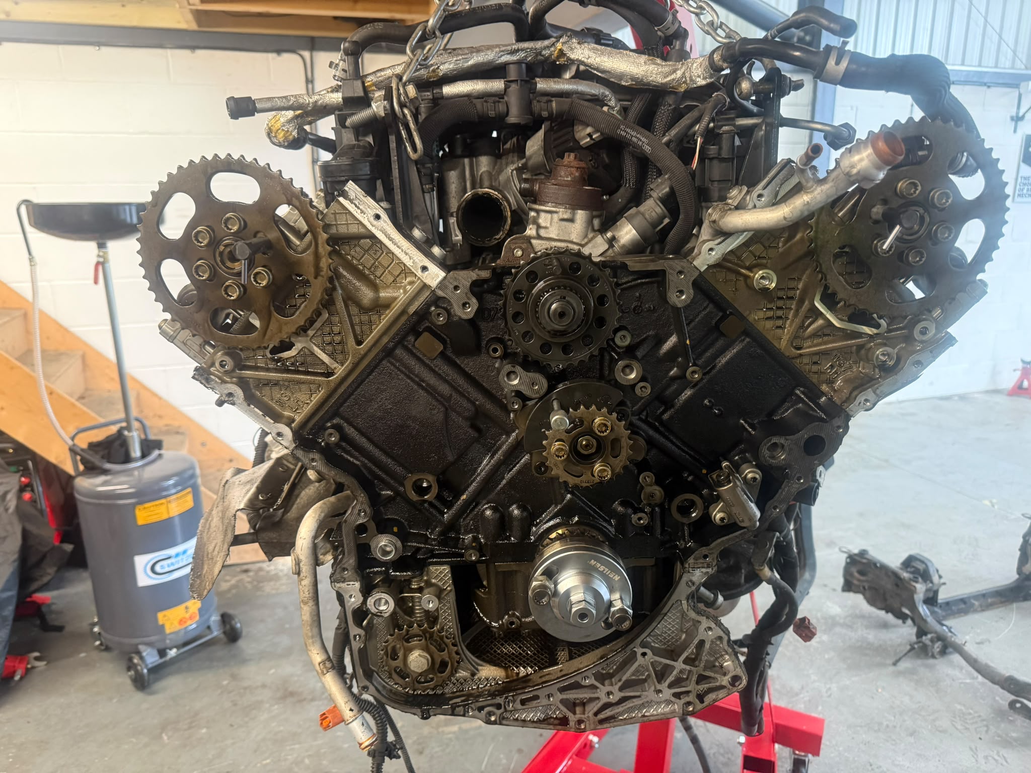 Engine timing components